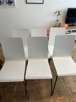8 moderne weiße Esszimmerstühle – Set