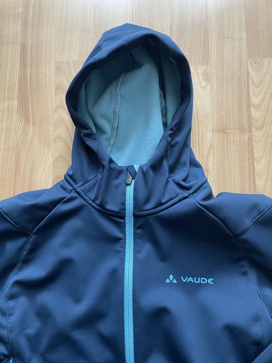Vestes: Qimsa Softshell Jacke gr 36 – Neuf (Voir description) à Chur par dor_jg2q 2