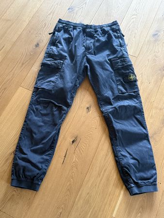 Stone Island Cargo Joggpants Gr. 34, blau, TOP