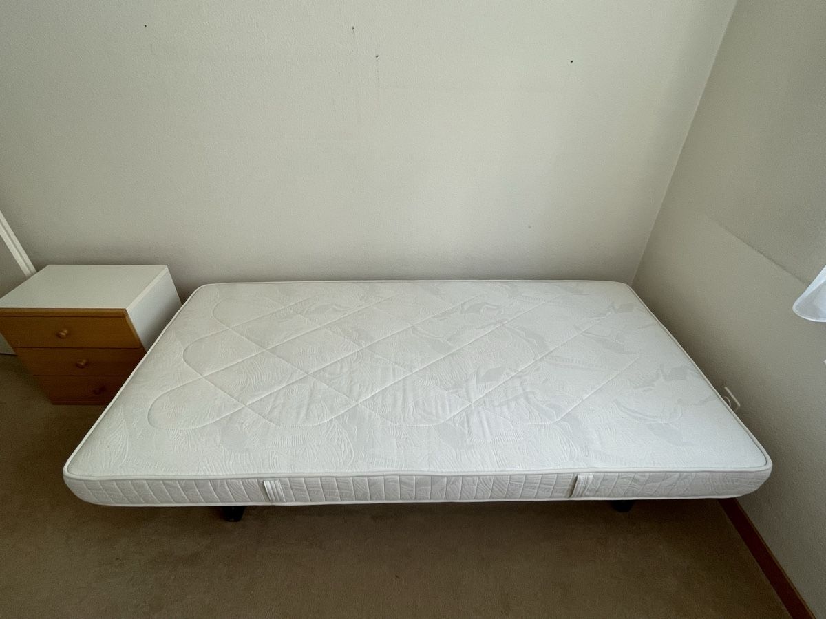 Lits: Bett – D'occasion à Schaffhausen par wunderpraechtig 5