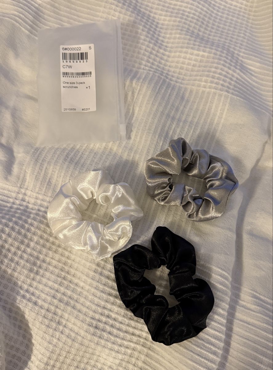 Haarschmuck: Scrunchies NEU – Neu und originalverpackt aus Winterthur von adi_sqz
