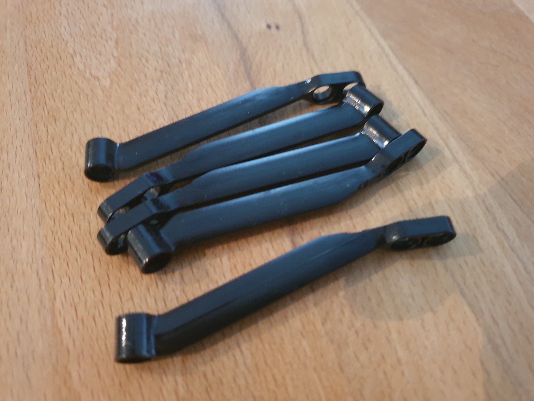Lego Giocattoli: 7 LEGO 32294 Schwarzer Technic Wishbone-Aufhängungsarm – Usato da kaiseraugst venduto da Yohe