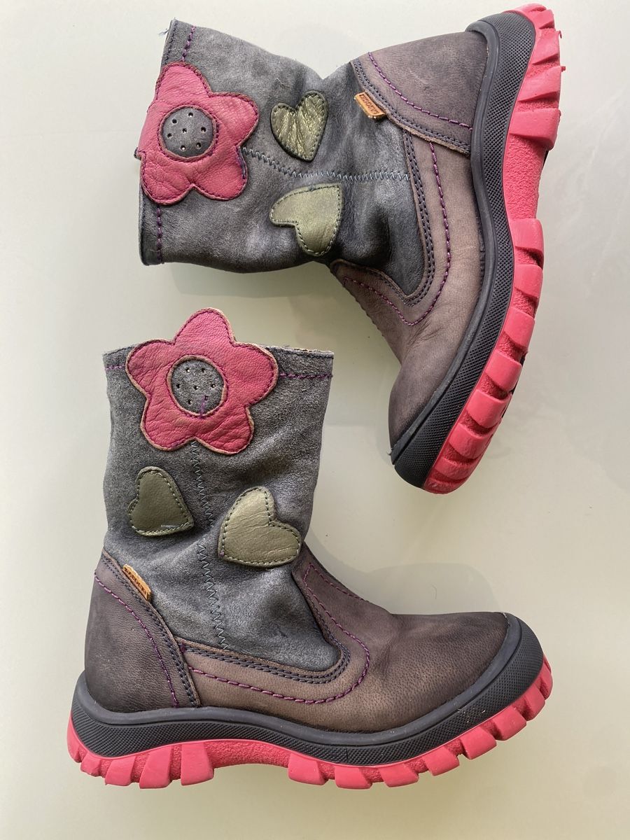Schuhe für Mädchen: Lasocki Stiefel Grösse 26 – Gebraucht aus Baden von nicolenia 2