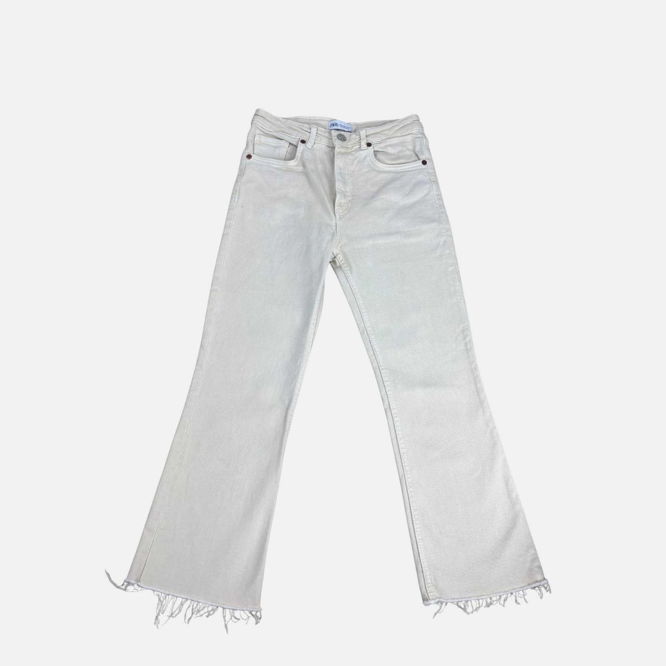 Zara Jeans: ZARA Jeans Grösse M/38 MYSECONDHAND – Neu (gemäss Beschreibung) aus Bülach von secondo. 1