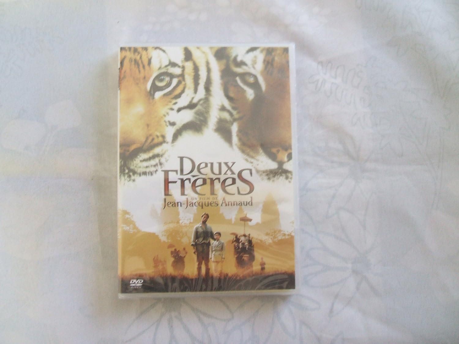 Tutti i DVDs: Deux frères (de Jean-Jacques Annaud) – Usato da Troinex venduto da grigri2020