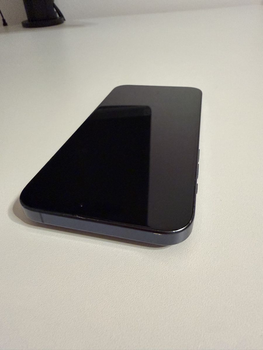 Apple Telefoni cellulari / Smartphones: iPhone 15 Pro Max 256GB – Usato da Zürich venduto da eli_7svm 5