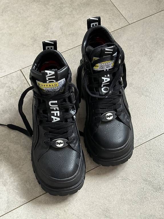 Scarpe da donna: buffalo schuhe  – Usato da Adligenswil venduto da balboa5 3