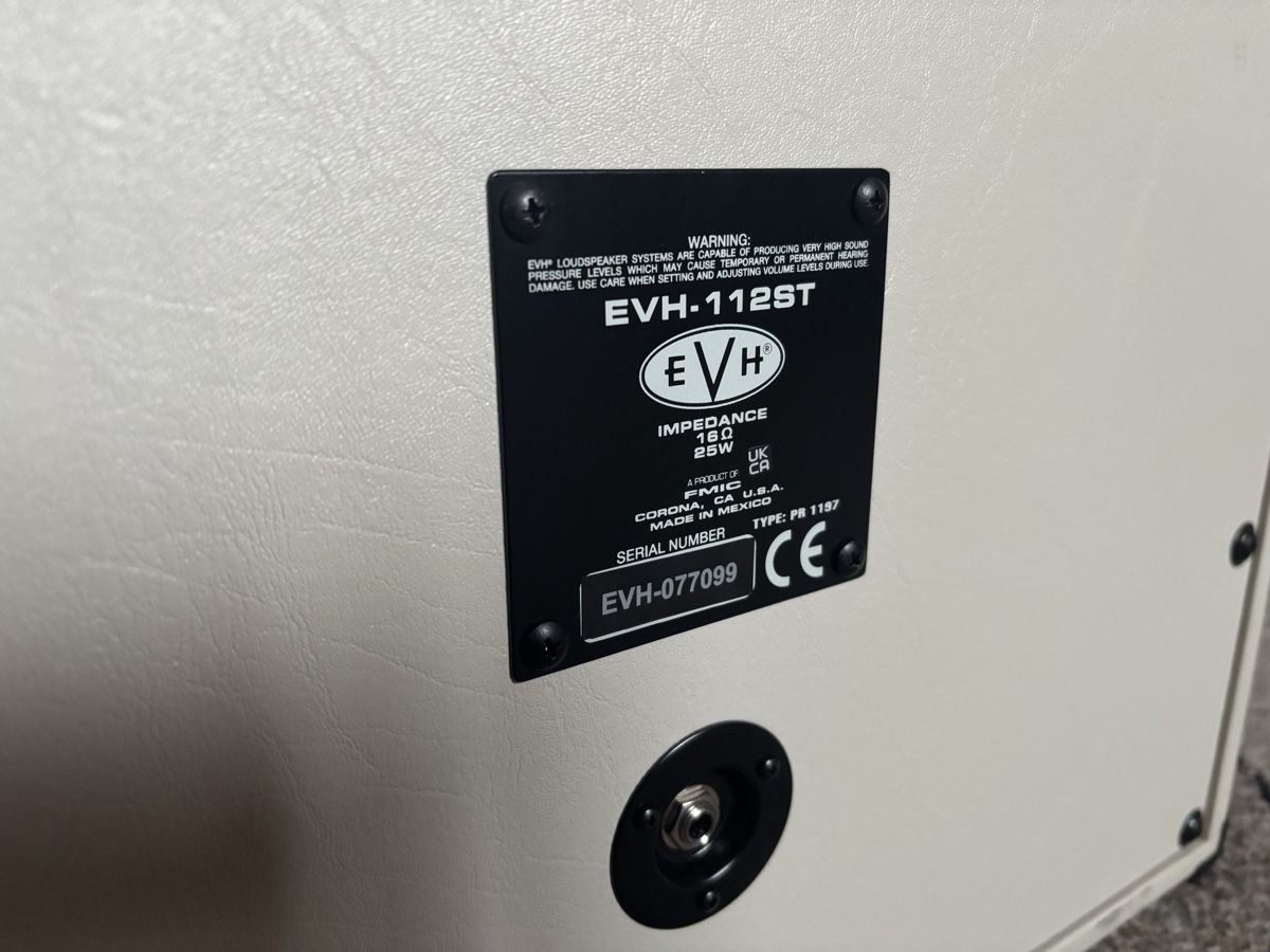 Fender Casse acustiche: EVH 5150 1x12 Box Ivory – Nuovo (secondo la descrizione) da uetendorf venduto da Volvorine16 3