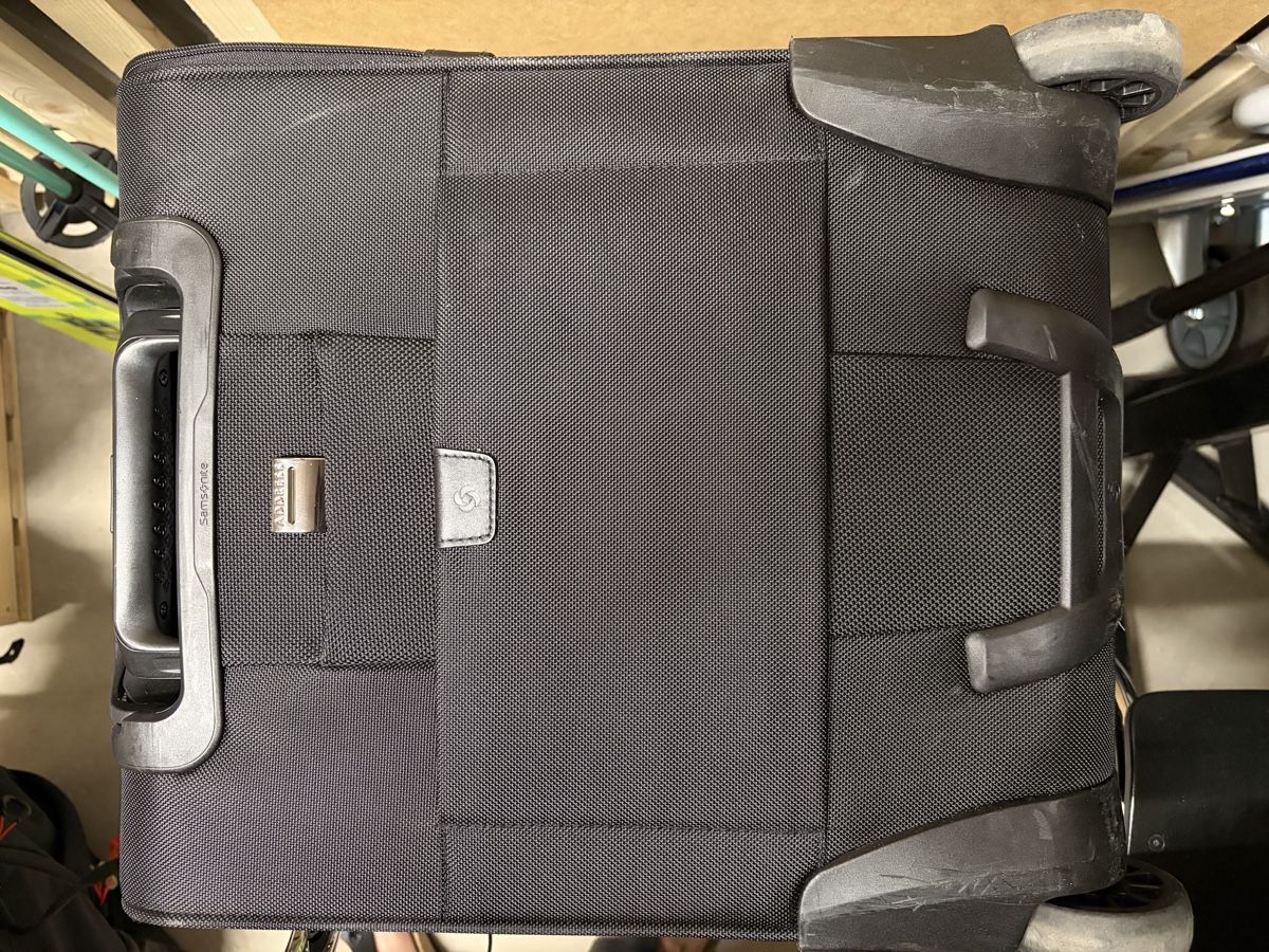 Samsonite Valigie: Handgepäck-Koffer Samsonite schwarz – Usato da Windisch venduto da Mihkoc 2