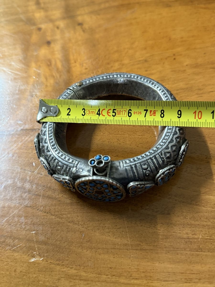 Bracciali & Braccialetti: Antikes Armreif – Usato da Aarburg venduto da Yula24 5