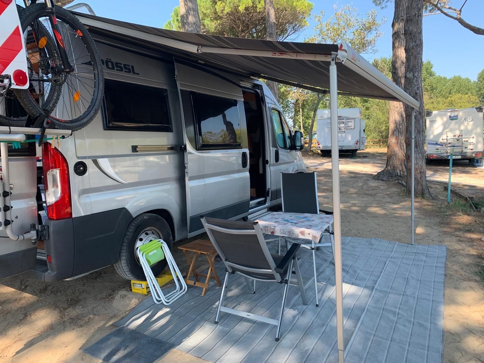 Pössl Camping Fahrzeuge: Wohnmobil Pössl 2Win – Gebraucht aus Azmoos von Verwir64 5