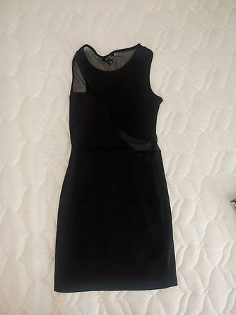 Petite robe noire Jennyfer   Taille S