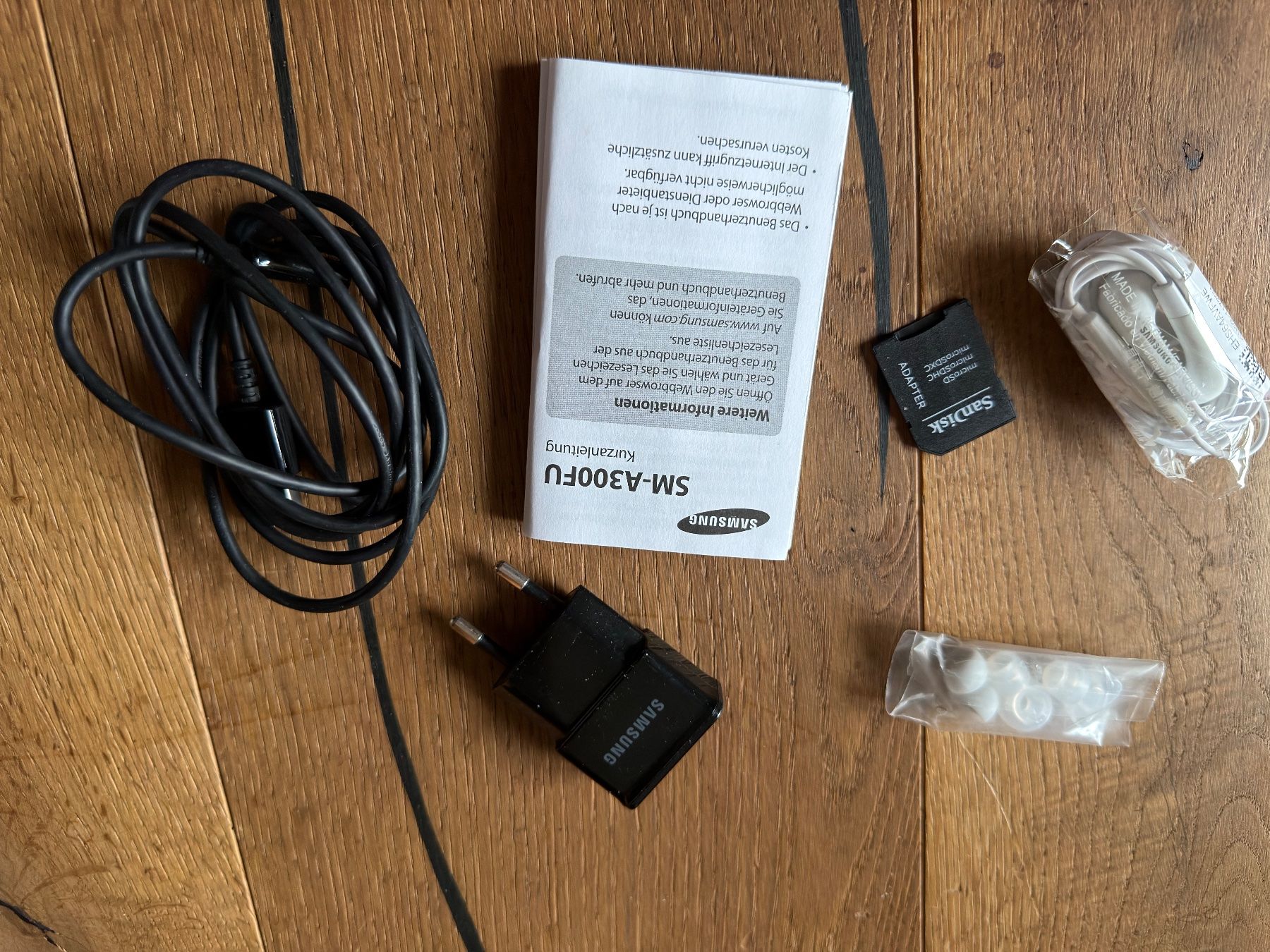 Samsung Handys / Smartphones: Samsung Galaxy A3 – Gebraucht aus Luzern von Aura13 2