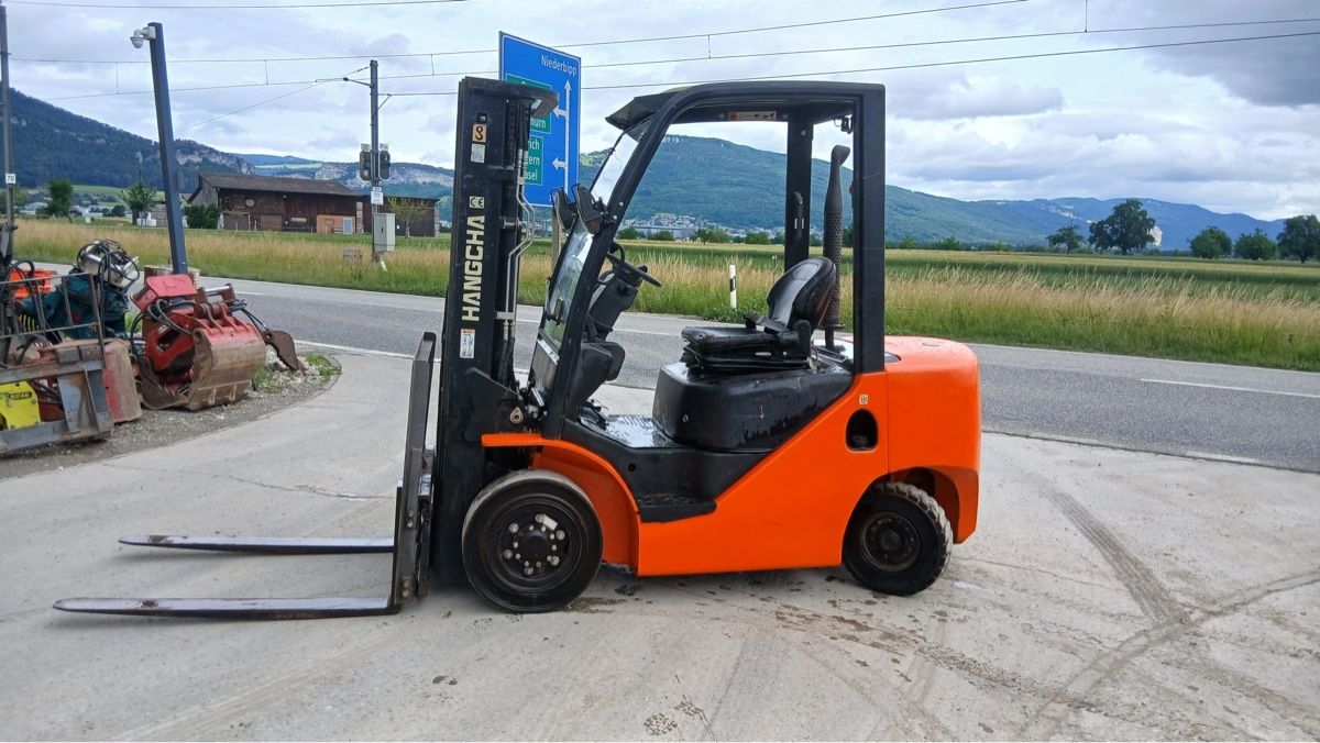 Diesel Carrelli elevatori e a forche: Diesel Stapler Hangcha CP 25 – Usato da Niederbipp venduto da baggerch 4
