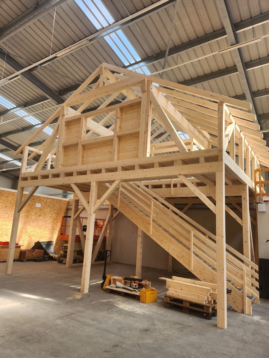 Articles en bois: Tiny House mit Treppe – D'occasion à Busswil BE par top_6sdg 2