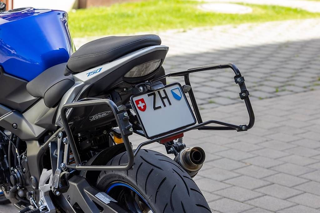 Strada: Suzuki GSR 750 – Usato da Uster venduto da kae_9tkj 2