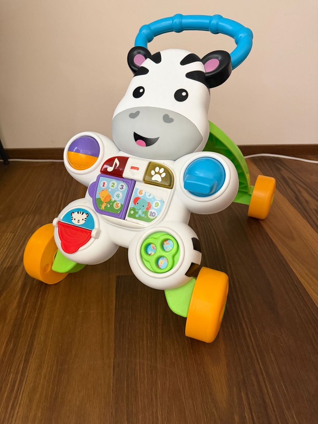 Fisher-Price Fahrzeuge für Kinder: FISHER PRICE Zebra Lauflernwagen – Gebraucht aus Horgen von Auction-Kings