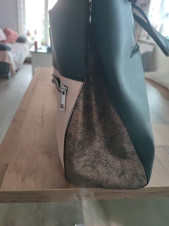 Sacs femmes: Handtasche – D'occasion à Biel-Benken BL par AngiSchaefer 2