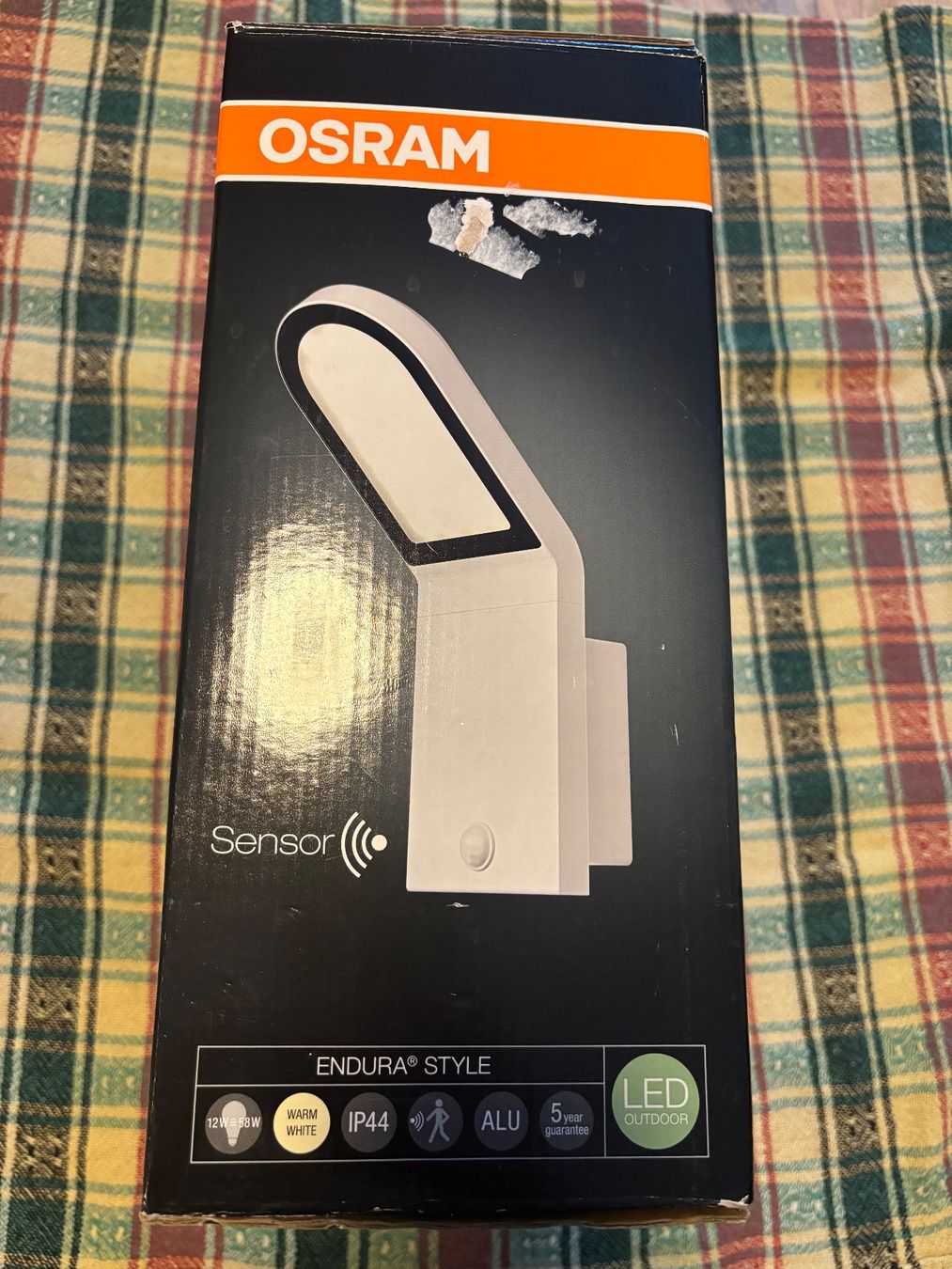 Osram Lampade: Osram LED-Aussenwandleuchte mit Sensor originalverpackt – Nuovo e nell'imballaggio originale da frauenfeld venduto da FilizS 4