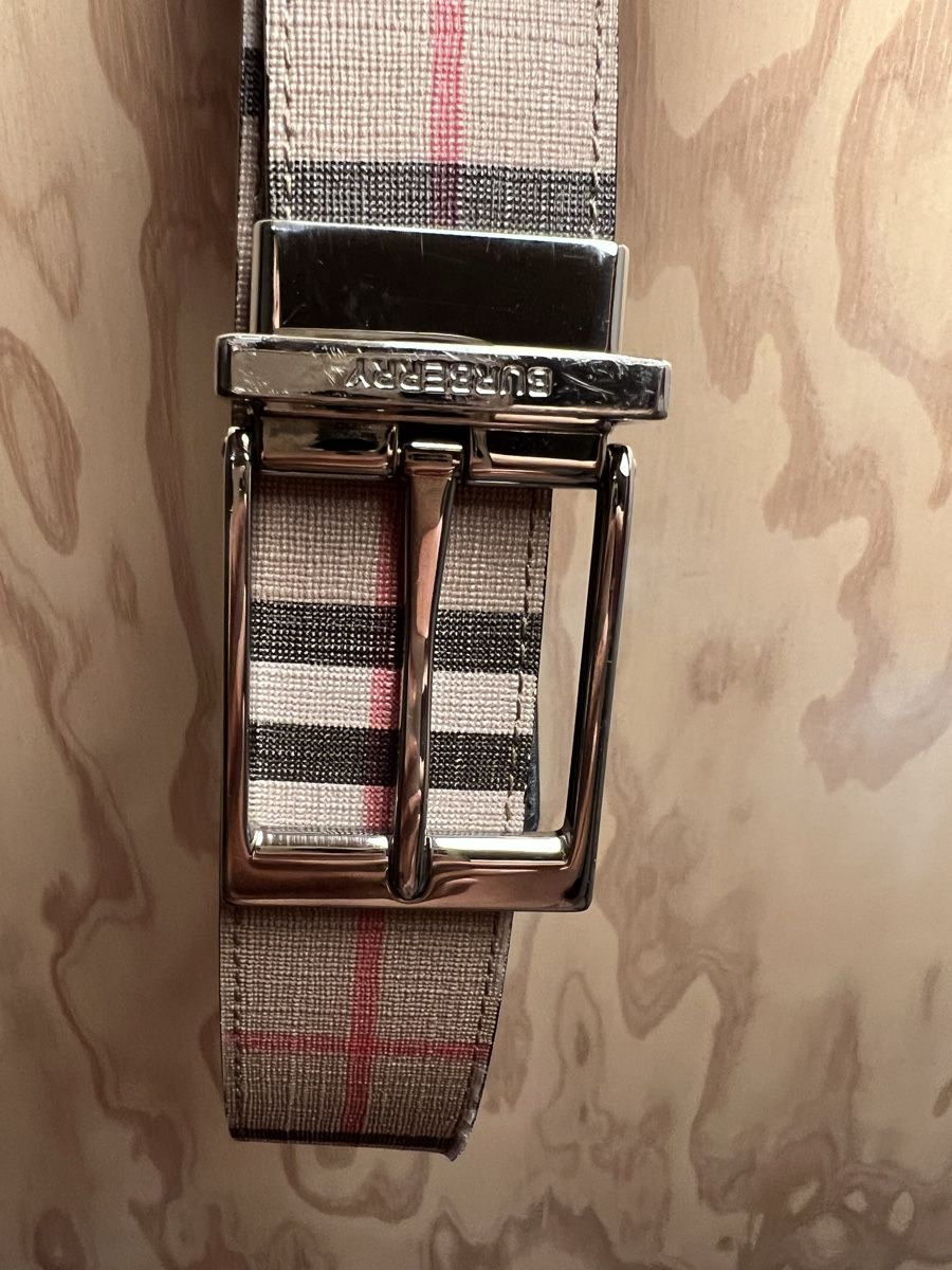 Burberry Gürtel: Burberry reversible belt – Gebraucht aus Le Châble VS von jud_syz2 1