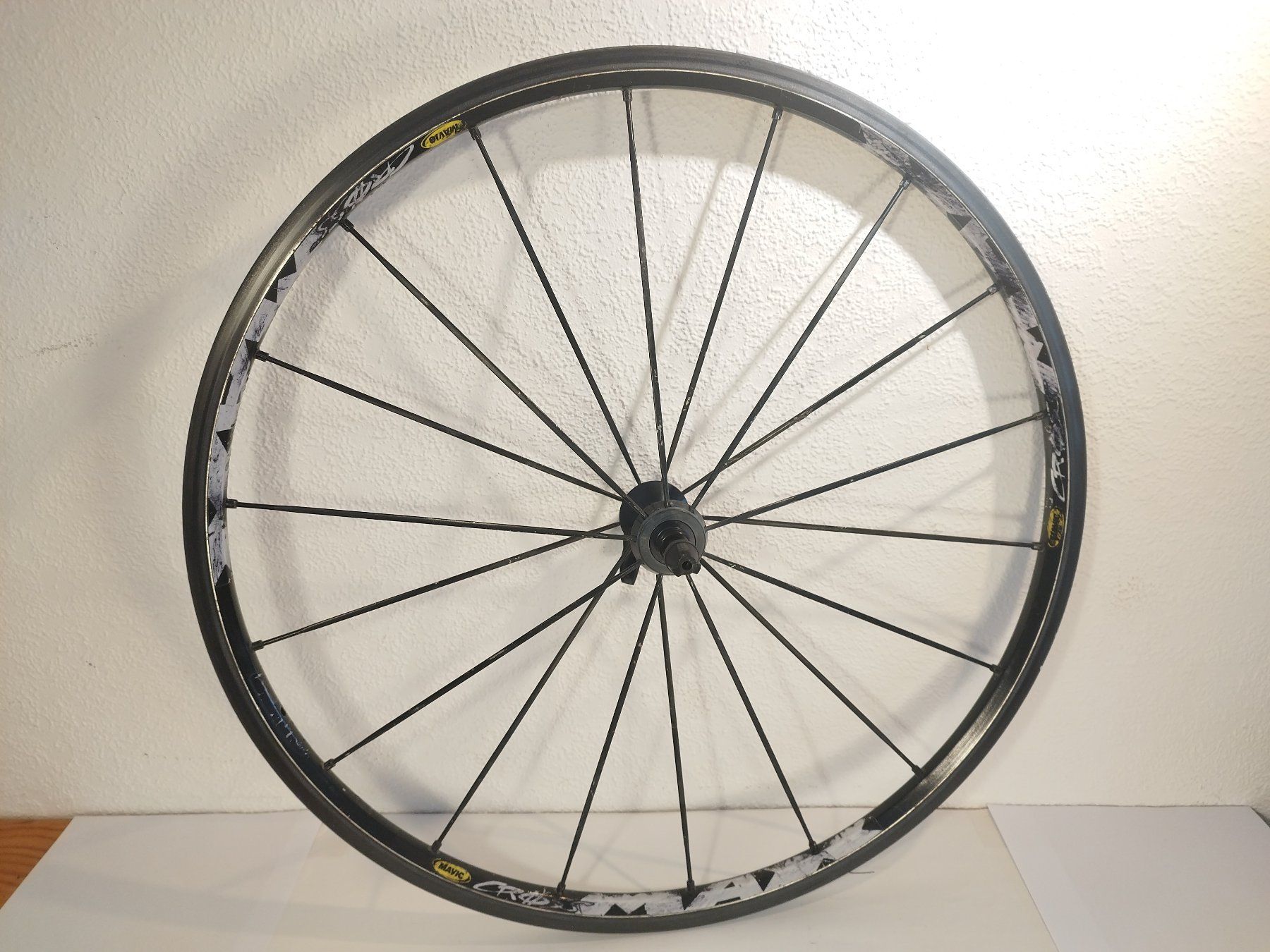 Mavic Ersatzteile: Mavic Cross Max 26inch  Vorderrad 790g – Gebraucht aus Lausanne von Oneclearshot 1