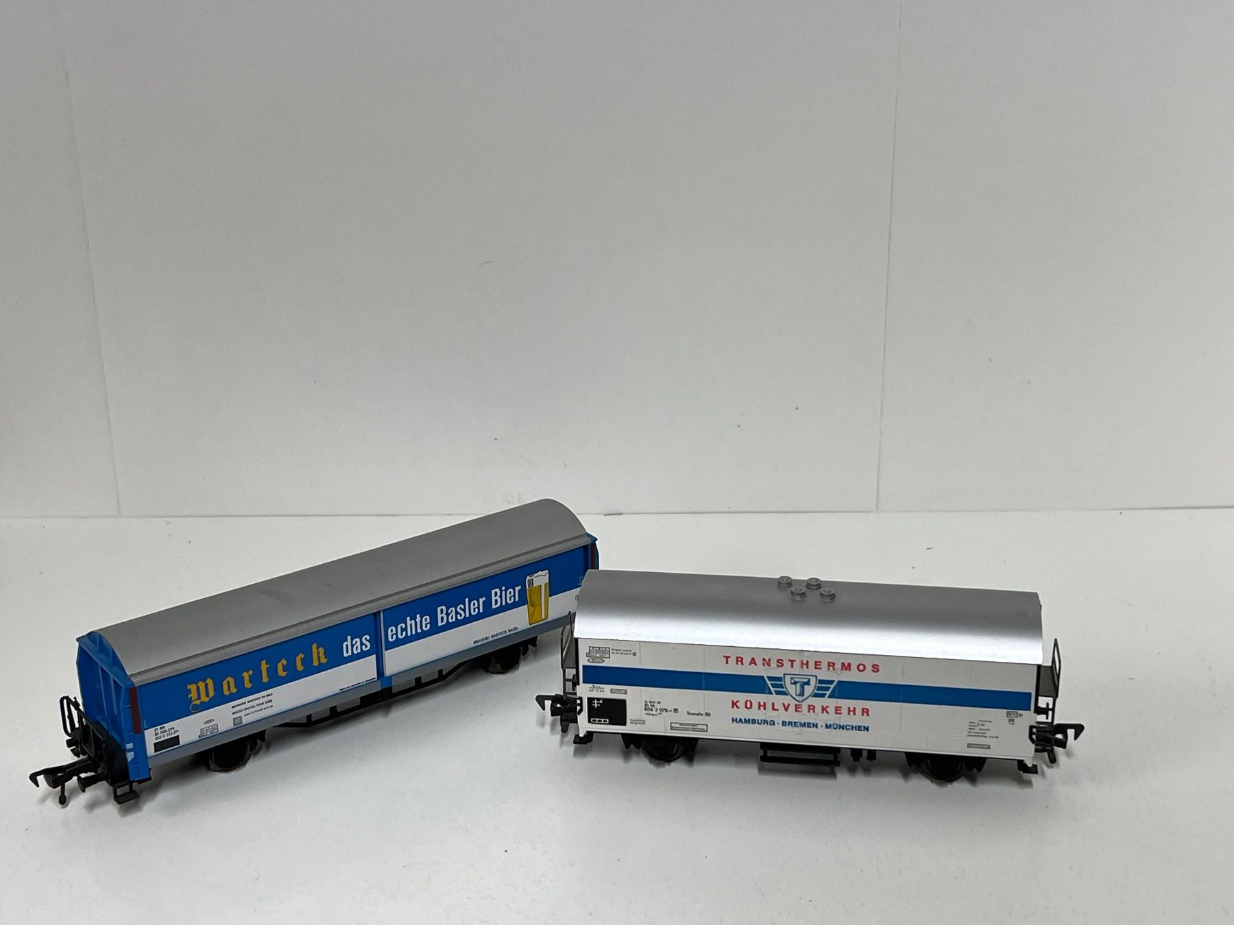 Fleischmann Modellini di ferrovie: Fleischmann Warteck SBB /  TRANSTHERMOS DB  H0 DC – Usato da Neuenhof venduto da ludovicco