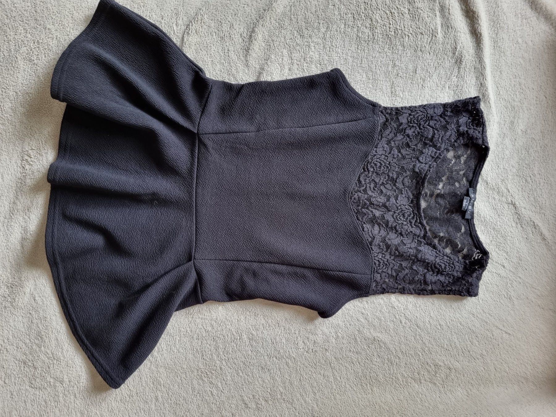 Camicette: amisu peplum bluse S – Usato da St Gallen venduto da vir_5kgt