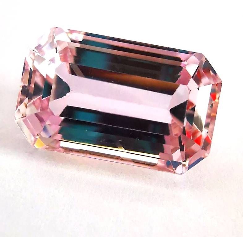 Edelsteine: Kunzite Naturelle 19.84 ct - Rose Violacé – Gebraucht aus La Neuveville von Esteban_BDM