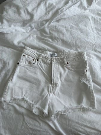 Zara Hotpants weiss Gr. M🍒