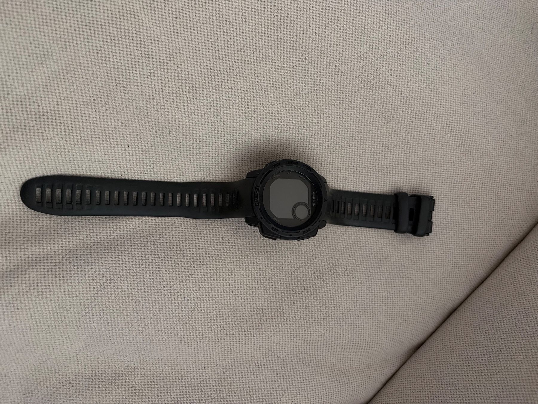 Garmin Smartwatch: Garmin instinct solar Uhr gebraucht – Usato da Zollikerberg venduto da ali_sr5y