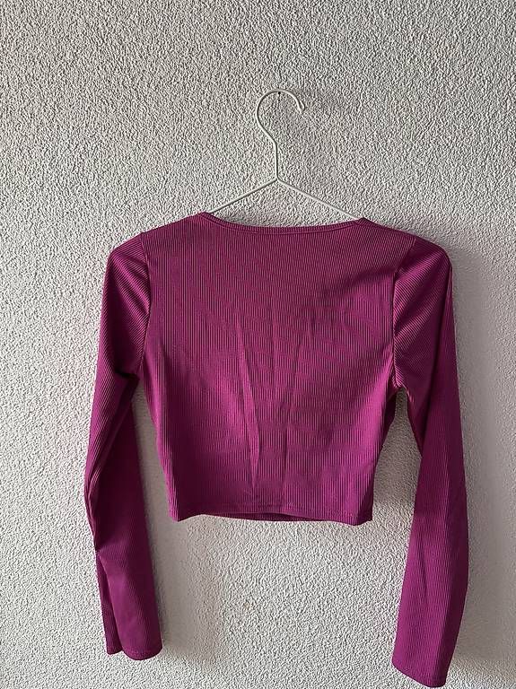 Top: Oberteil mit Brustpadds – Usato da Wahlen b. Laufen venduto da Jeanine_T 1