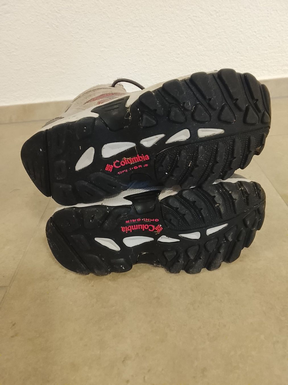 Columbia Scarpe per ragazzi: Turnschuhe Columbia Gr. 30 – Usato da St. Gallen venduto da Fluros 3