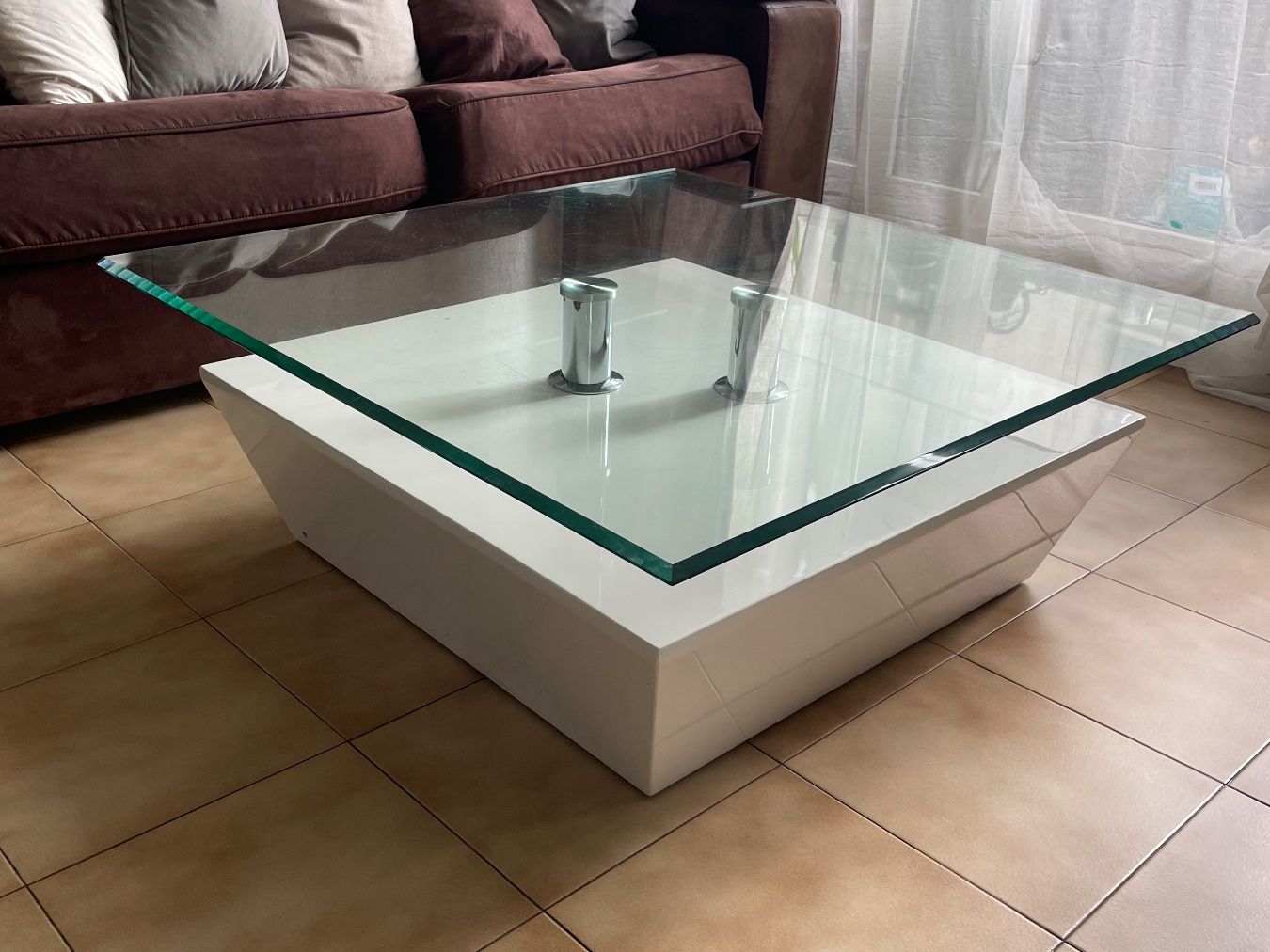 Tables: Table basse en verre – D'occasion à St-Imier par dos_8k5r