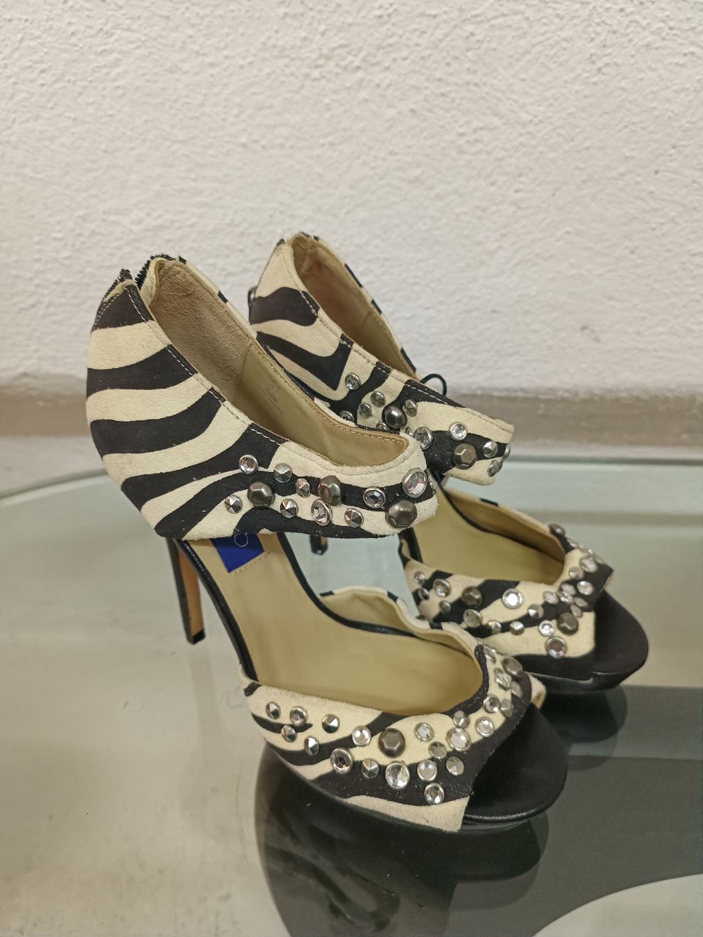 Jimmy Choo Scarpe da donna: Jimmy Choo H&M collection Schuhe – Nuovo (secondo la descrizione) da Zürich venduto da style-and-design.zh