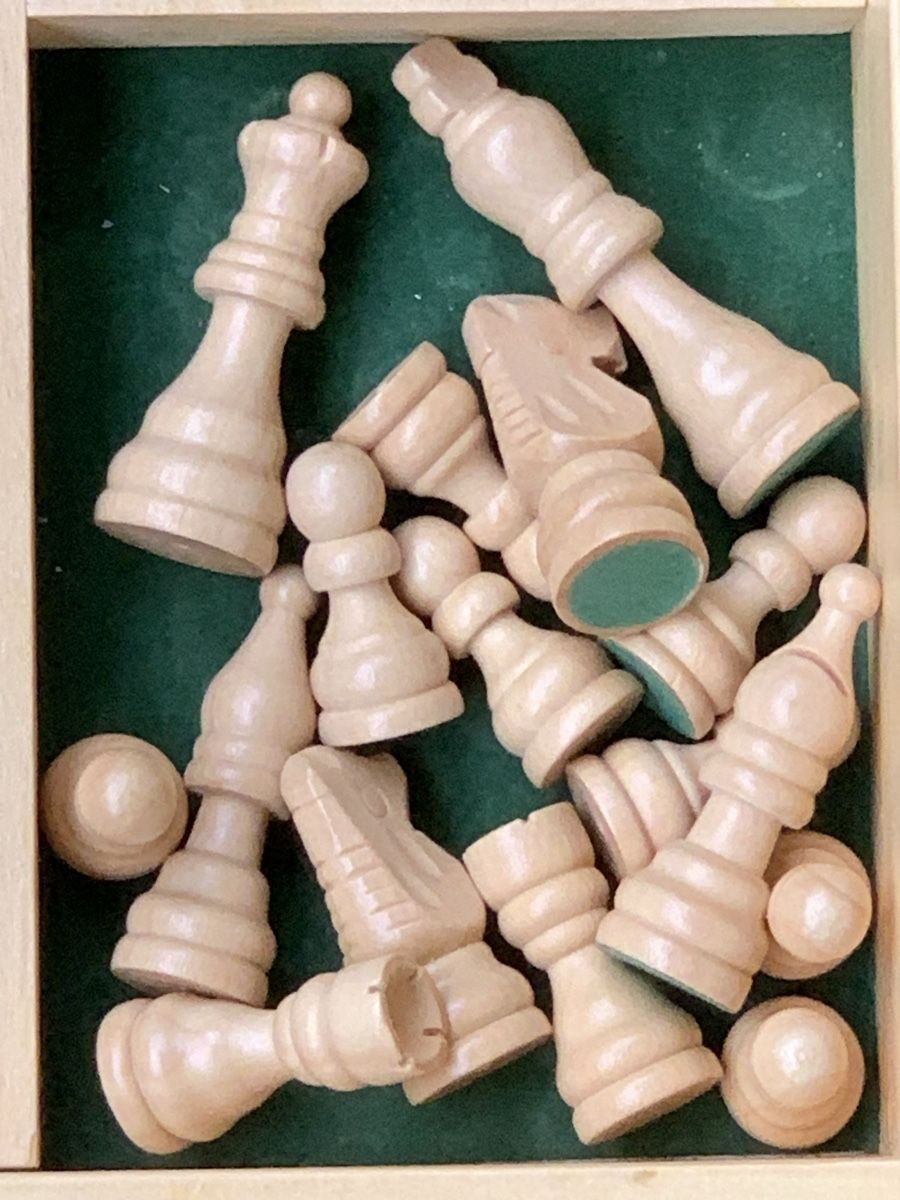 Spiele: Schach/Spiele - Box – Gebraucht aus Wangen b. Olten von Finolino28 4