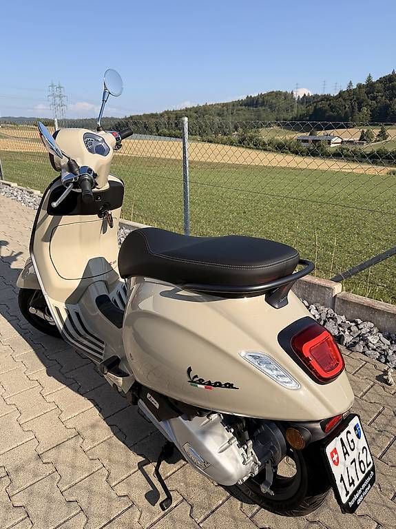 Scooters: Vespa Primavera 125 Sport E5+ – D'occasion à Safenwil par Robin_66 4