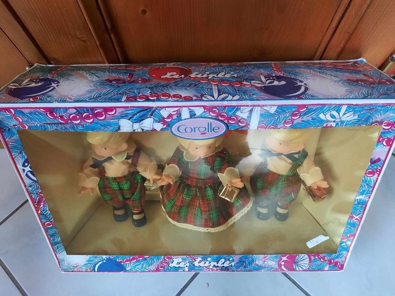Bambole: COROLLE. LES TRIPLÉS, RARE COFFRET DE NOËL 2000 – Usato da Le Locle venduto da marylise01 2