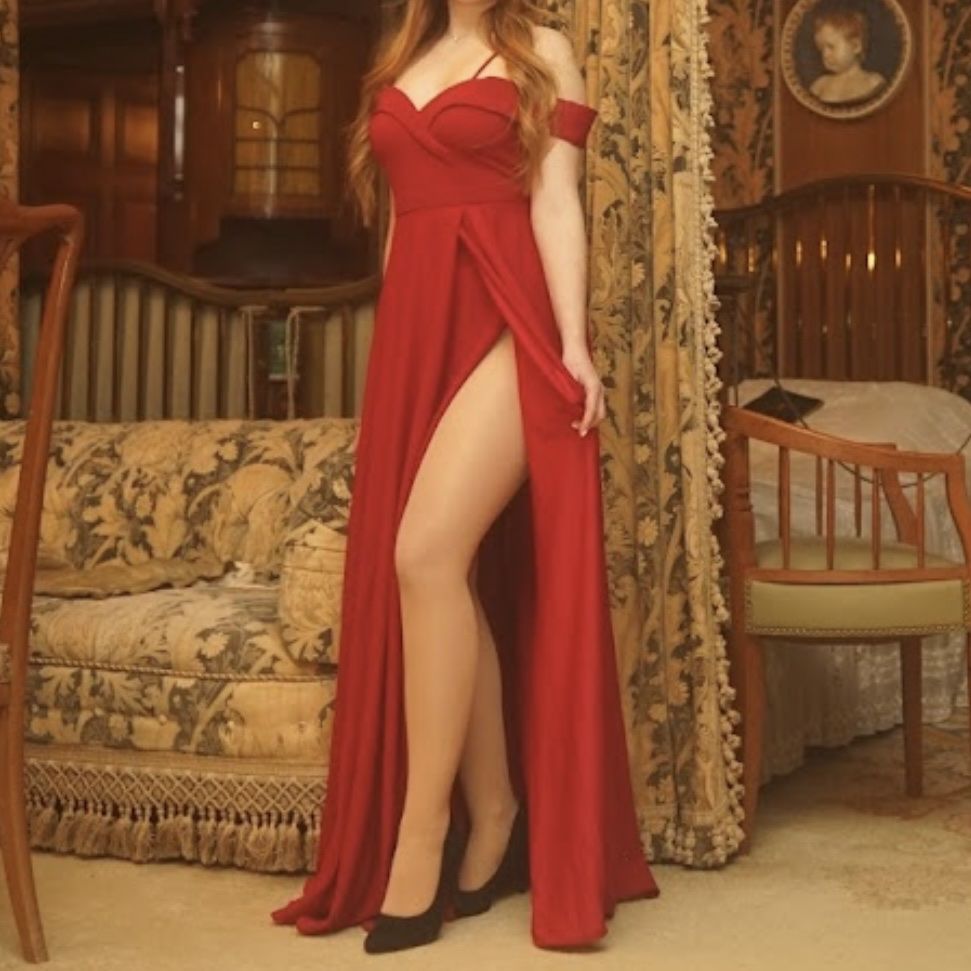 Vestiti: Abendkleid weinrot 🍷 – Usato da Altendorf venduto da Kat_pd2j 1