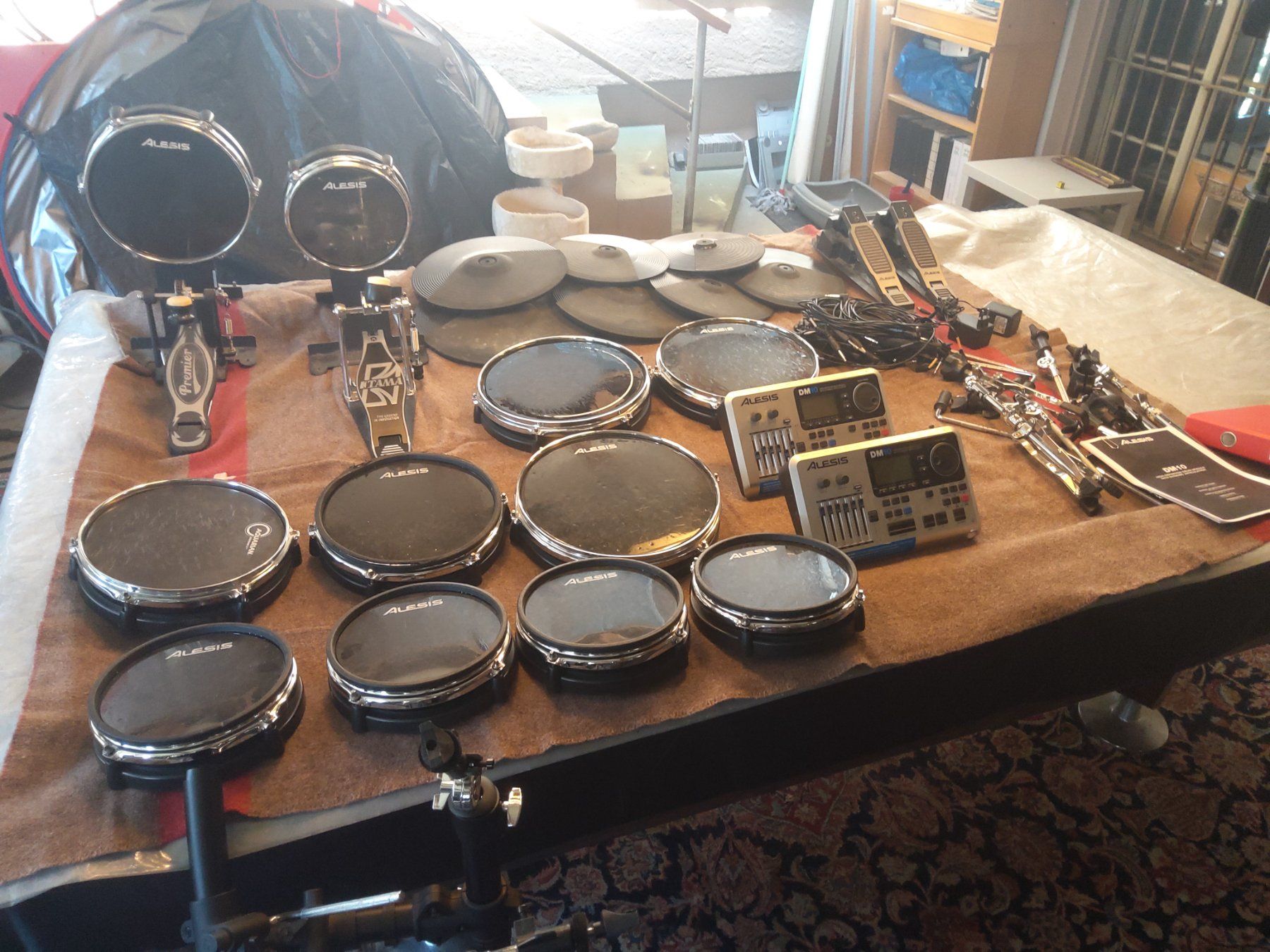 Alesis Strumenti musicali: E Drum Alesis DM10 Konvolut – Difettoso da Seengen venduto da Zippypuente