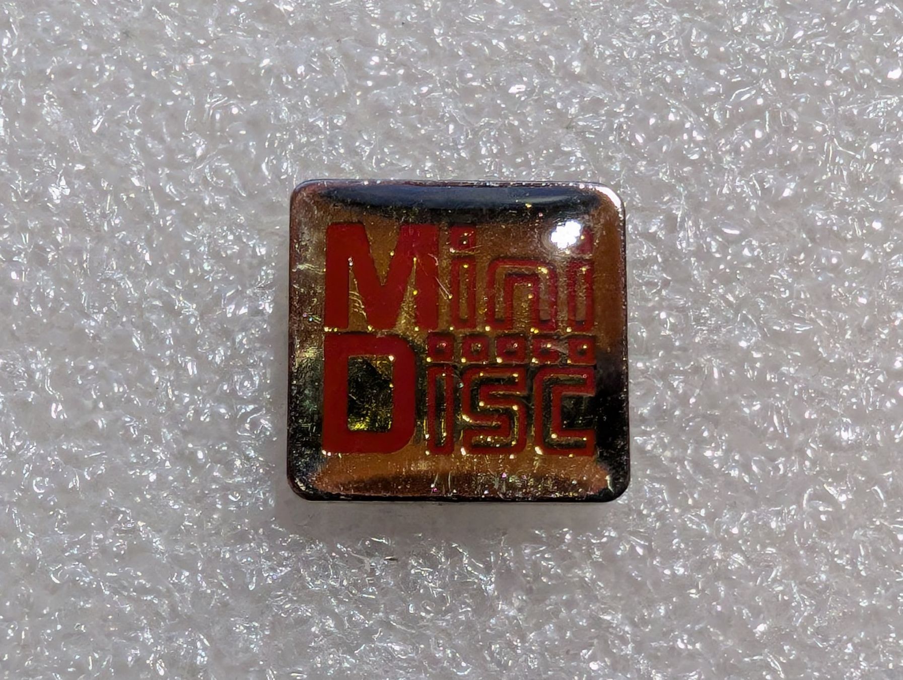 Plaquettes & Badges: Ansteckpin 267: Mini Disc – D'occasion à Oppligen par Pin-Fall-Shop