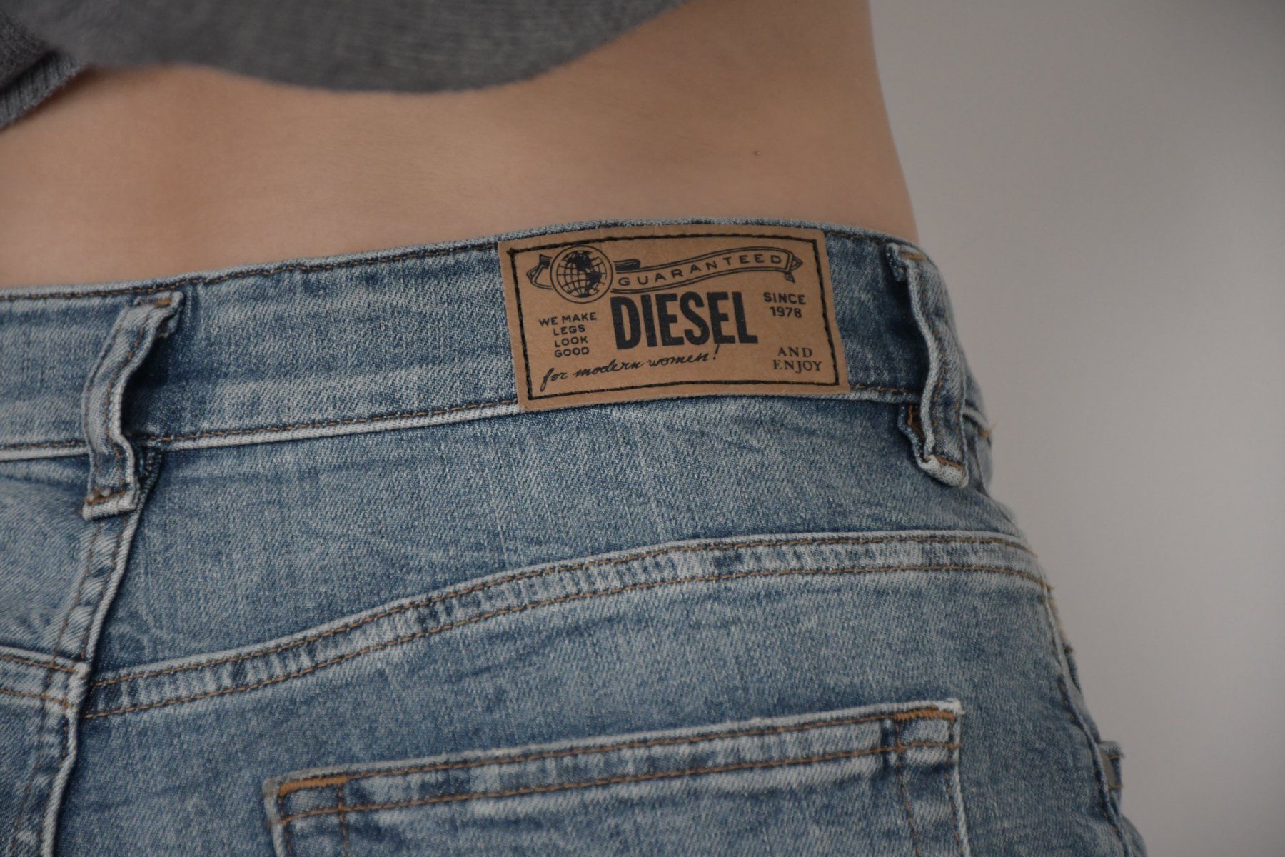 Diesel Hosen: neu Shorts von Diesel gr. 28 – Neu und originalverpackt aus Nuglar von Korsika2 4
