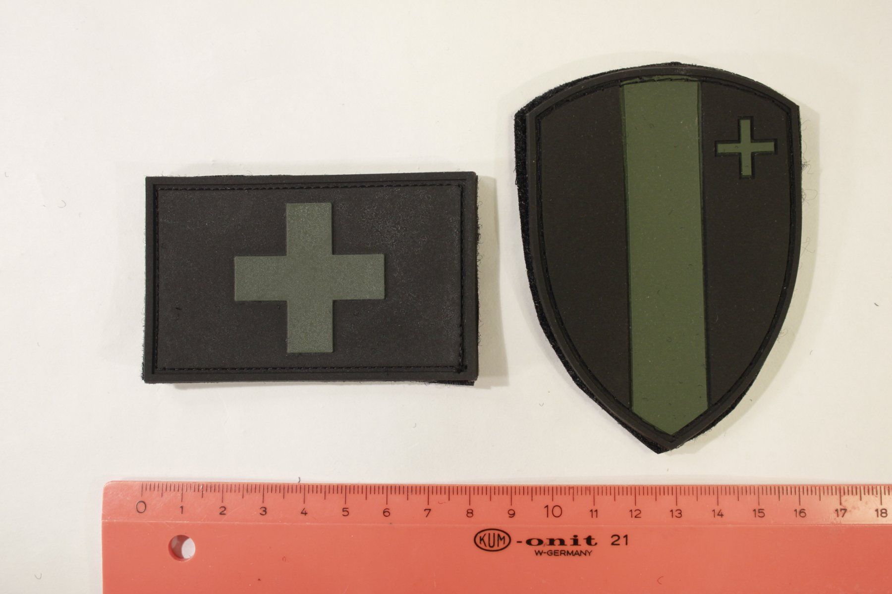 Schweizer Armee Placchette & Badge: Neuchatel Tactical – Usato da La plaine venduto da 762