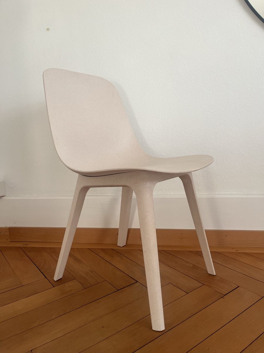 Ikea Sedie: Kunststoffstuhl – Usato da Bern venduto da tab_2dqp
