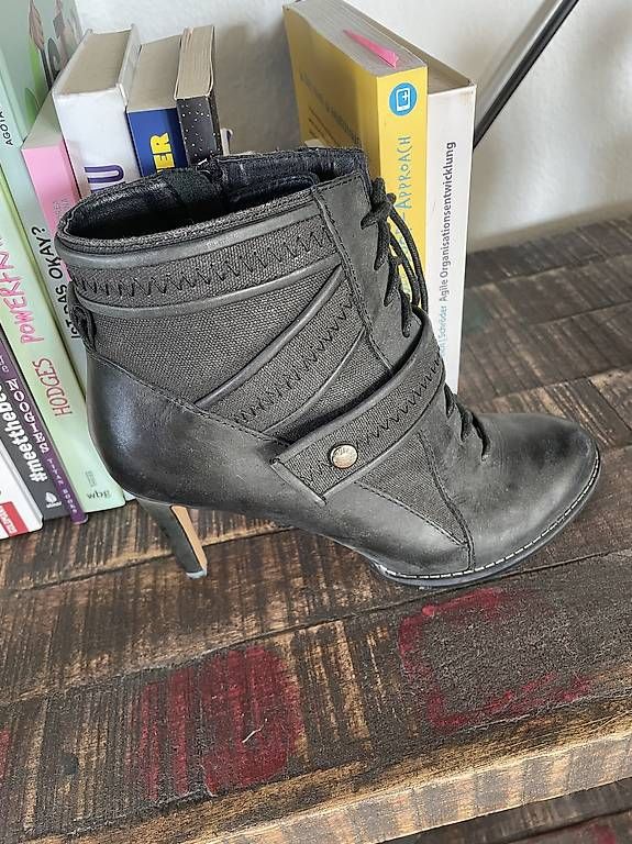 Scarpe da donna: Diesel Absatzschuhe – Usato da Allschwil venduto da ste_m6y2 1