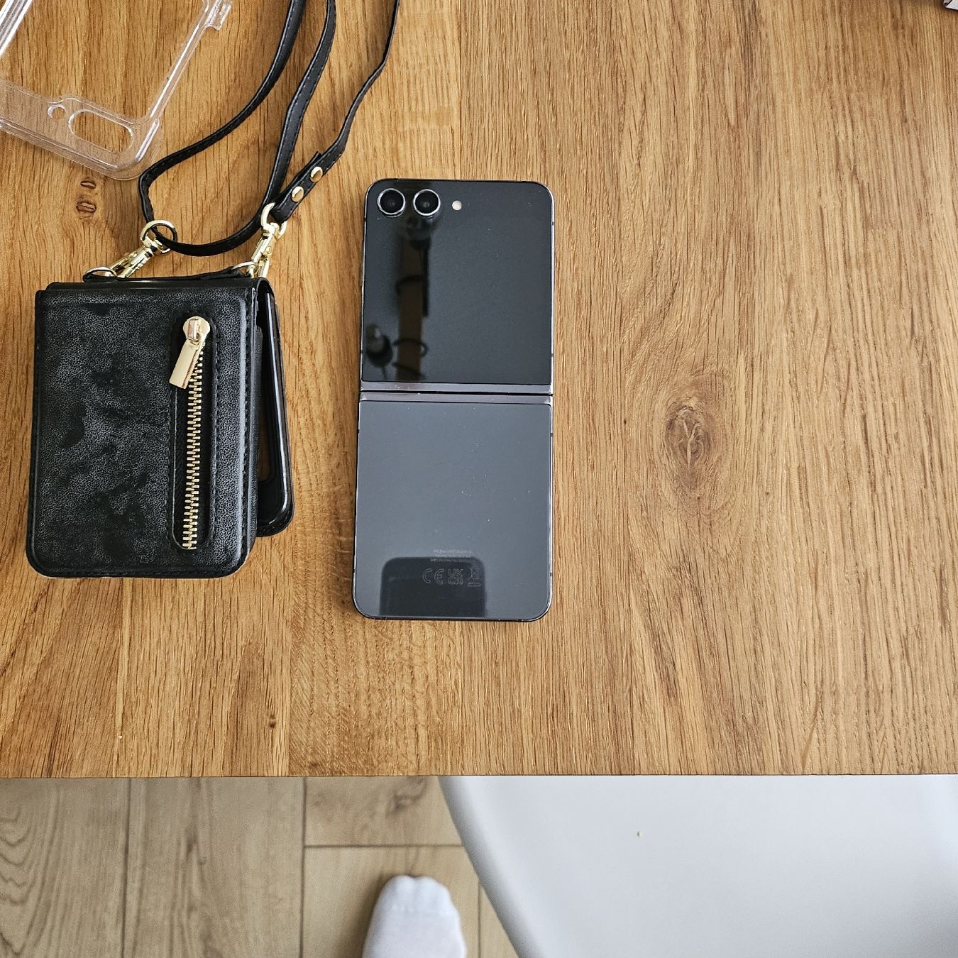 Samsung Portables: Samsung Galaxy Z Flip 5 Graphite, 512GB – D'occasion à Knutwil par Positiv 1