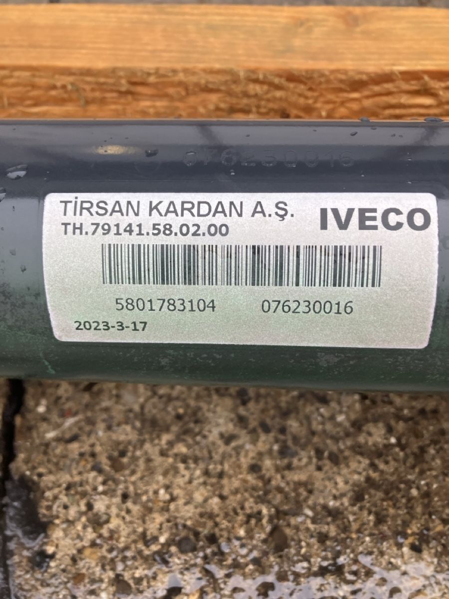 Iveco Tutti i ricambio: Kardanwelle zu Iveco Daily – Usato da Oberhallau venduto da schitli88 1