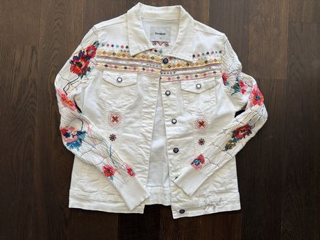 DesigualJeansjacke Damen Weiss Grösse 40 bestickt