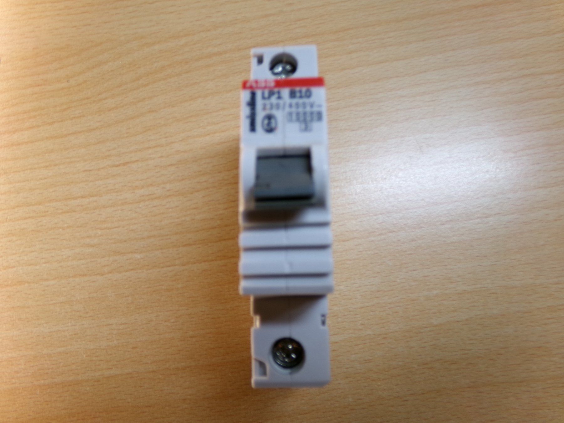 Spine: LS B10 ABB-smissline – Usato da Hombrechtikon venduto da HGK50