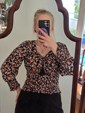 Bluse Italien 100% Viskose Gr M Blumenmuster