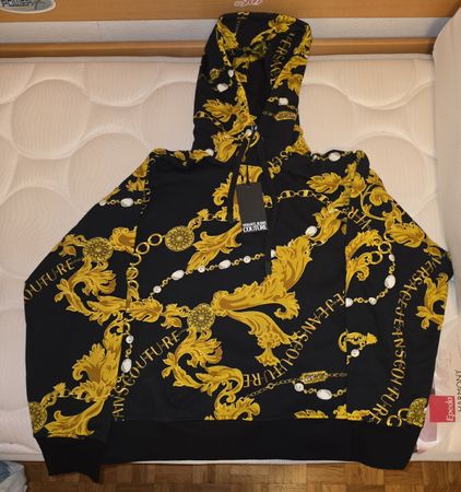 sweat à capuche versace taille M authenthique et neuf